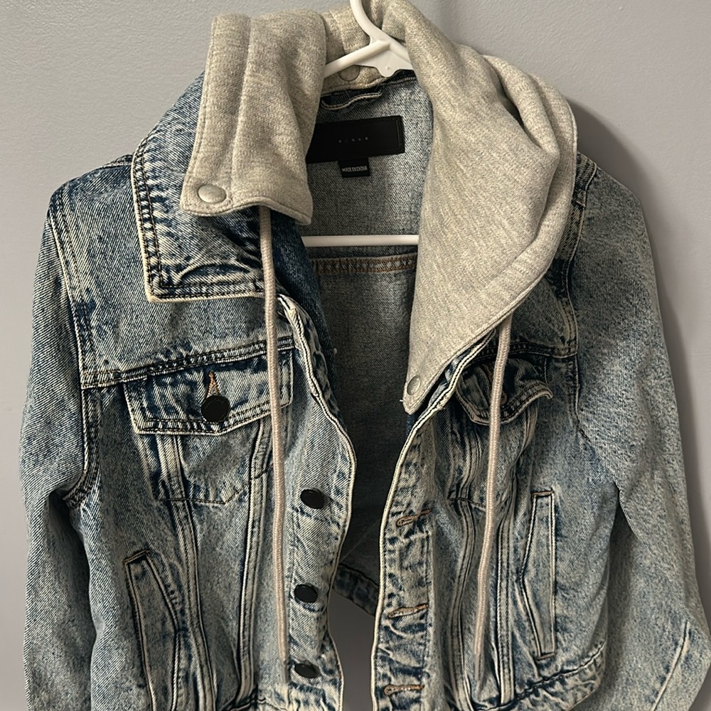 Hooded Jean jacket